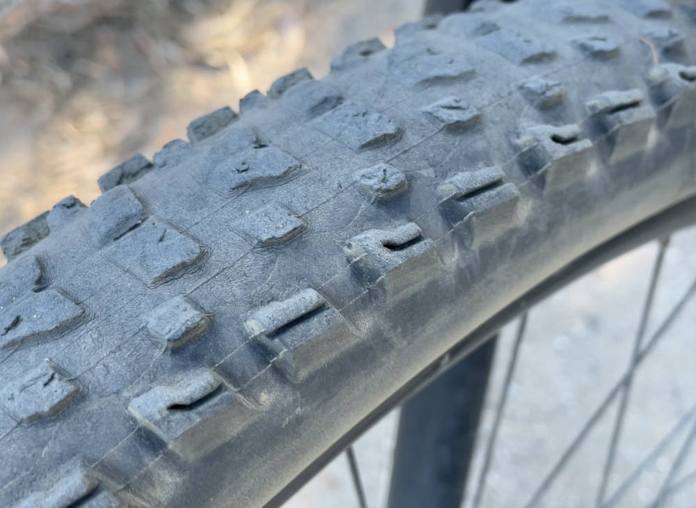 pneu giant fathom e plus