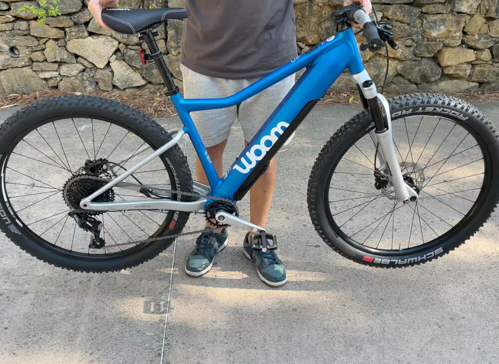 woom up vtt electrique enfant leger