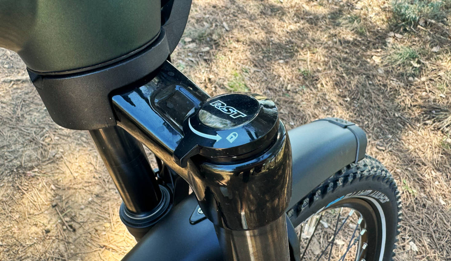fourche avant rst velo de ville seb 890