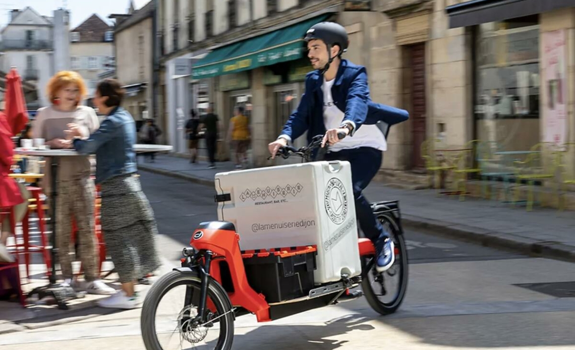 velo cargo toyota