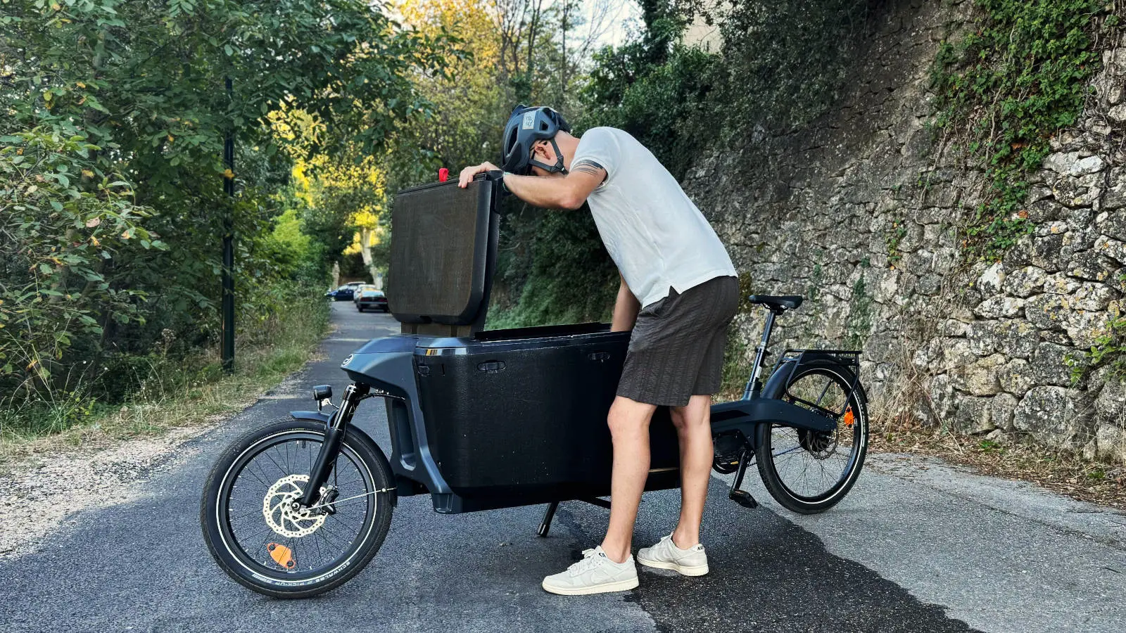 wide-box-douze-heta