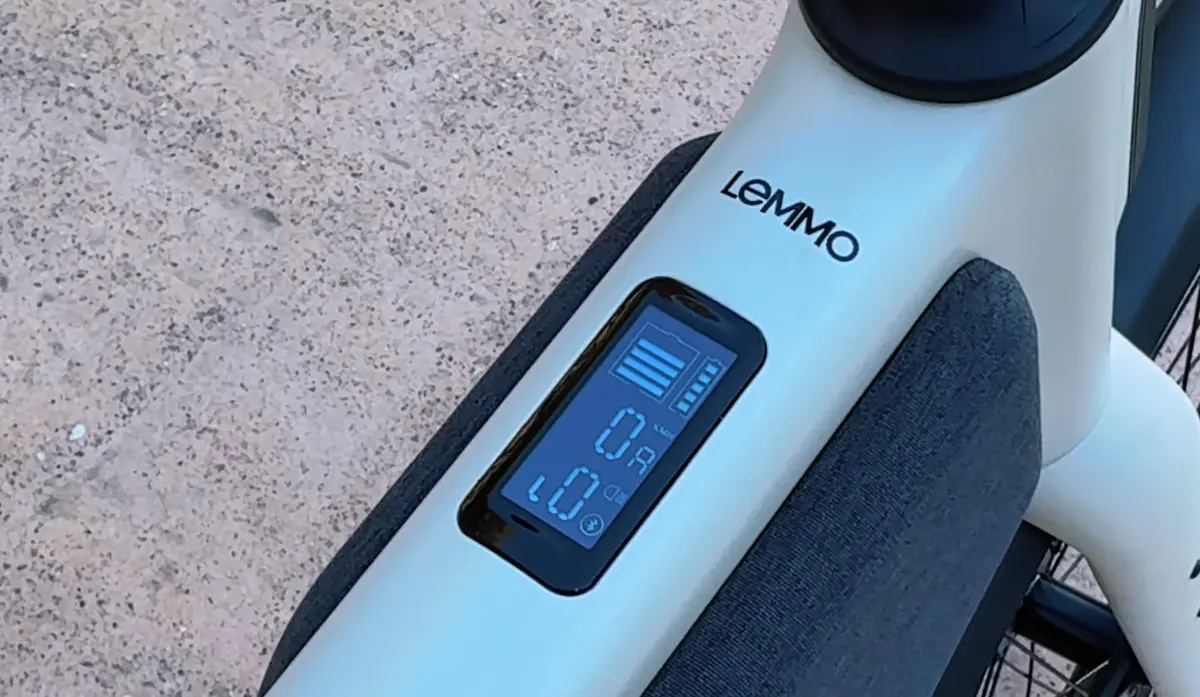 display lemmo collab ride